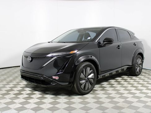 Used 2024 Nissan Ariya FWD image 3