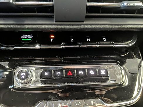 Certified 2023 Lincoln Corsair Reserve w/ Equipment Group 201A image 19