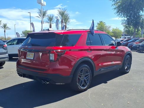Certified 2025 Ford Explorer ST w/ Sun And Sound Package AWD/4WD image 4