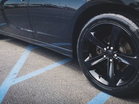 Used 2018 Dodge Charger R/T RWD image 19