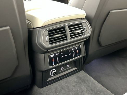 Used 2023 Lamborghini Urus S image 24