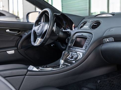 Used 2009 Mercedes-Benz SL 65 AMG image 54