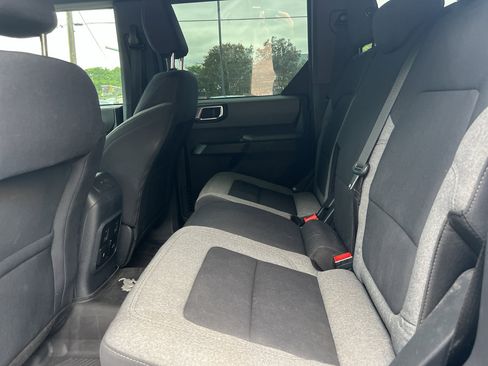 Used 2022 Ford Bronco Big Bend AWD/4WD image 10