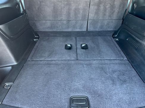 Used 2024 Dodge Durango SXT image 11