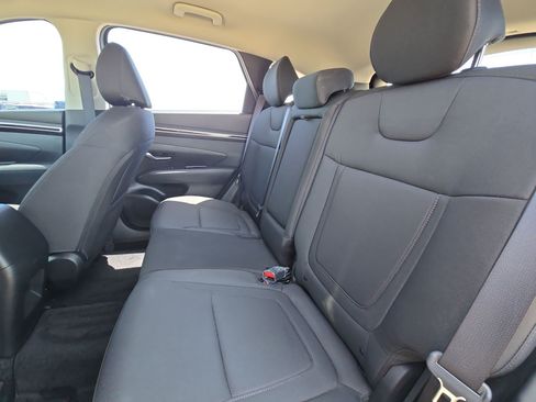 Used 2024 Hyundai Tucson SE AWD/4WD image 24