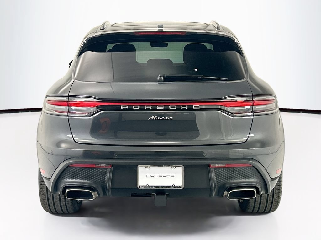 Used 2026 Porsche Macan AWD/4WD image 6