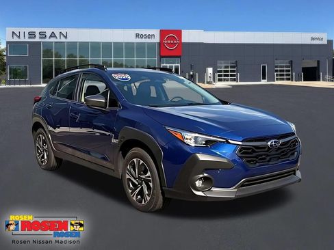 Used 2025 Subaru Crosstrek 2.5i Premium AWD/4WD image 1