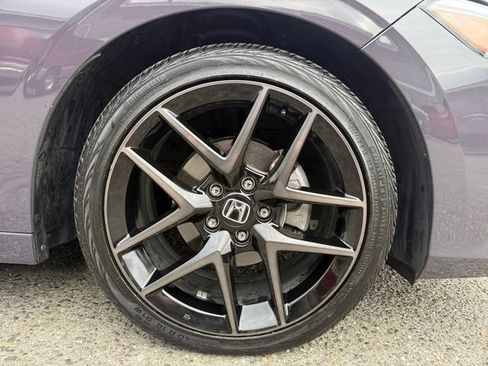 Used 2024 Honda Civic Sport Touring image 17