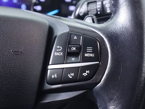 Used 2020 Ford Explorer XLT w/ Comfort Package AWD/4WD image 13