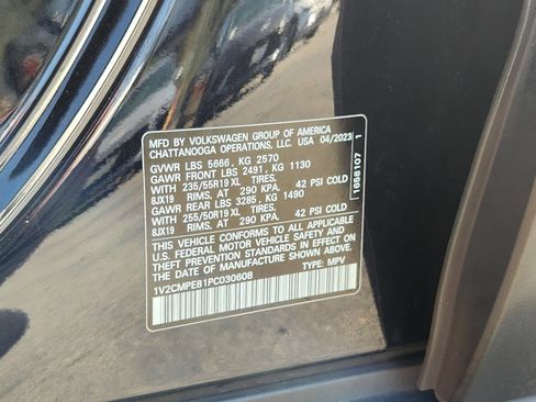 Used 2023 Volkswagen ID.4 Pro RWD image 28