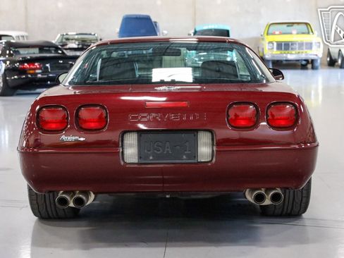 Used 1993 Chevrolet Corvette Coupe image 36
