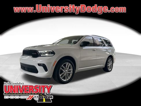 Certified 2023 Dodge Durango GT image 1
