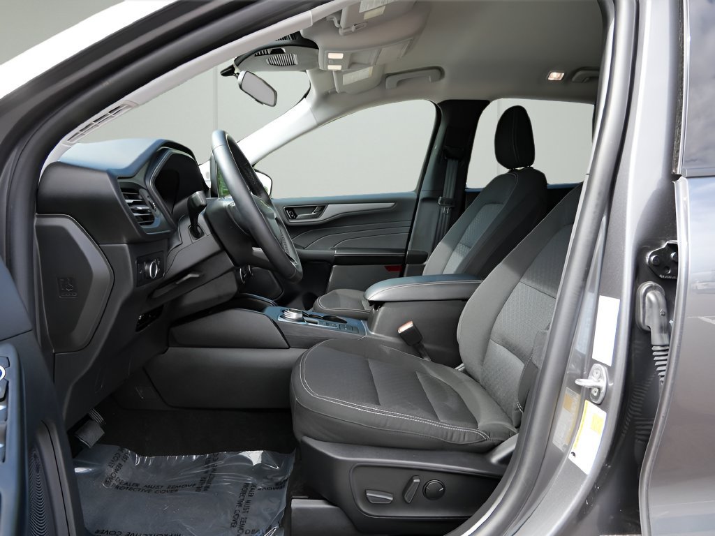 Used 2024 Ford Escape Active AWD/4WD image 10