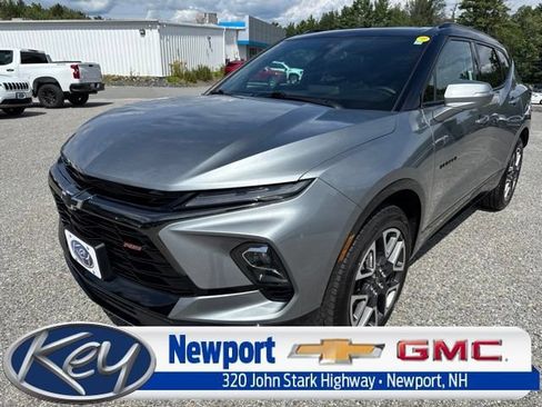 Used 2023 Chevrolet Blazer RS w/ Enhanced Convenience Package AWD/4WD image 1