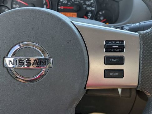 Used 2019 Nissan Frontier SV image 19