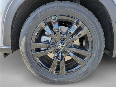 New 2026 Honda HR-V Sport image 9