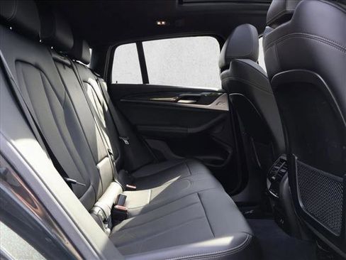 Used 2023 BMW X4 M40i AWD/4WD image 29