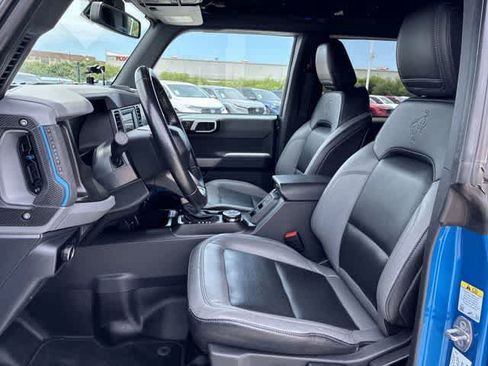 Used 2023 Ford Bronco Black Diamond AWD/4WD image 17