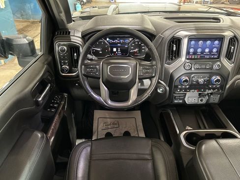 Used 2023 GMC Sierra 2500 Denali w/ Denali Ultimate Package AWD/4WD image 43