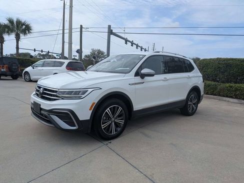 Used 2024 Volkswagen Tiguan Wolfsburg Edition AWD/4WD image 7
