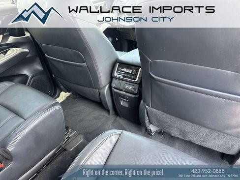 Used 2022 Subaru Ascent Limited AWD/4WD image 38