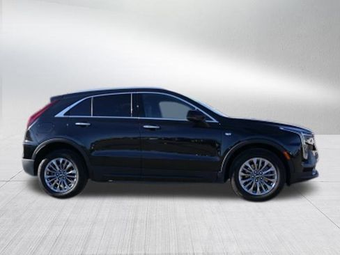 Certified 2024 Cadillac XT4 Premium Luxury image 2