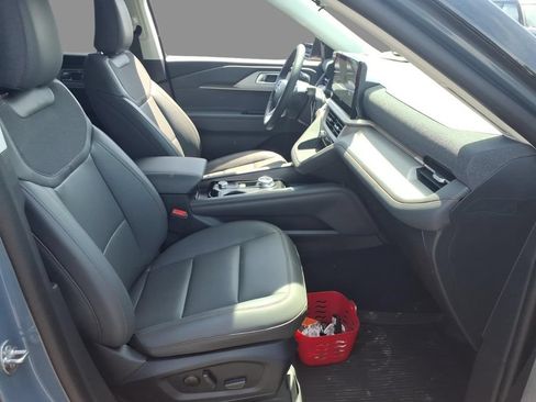 New 2026 Ford Explorer Active w/ Active Comfort Package AWD/4WD image 13