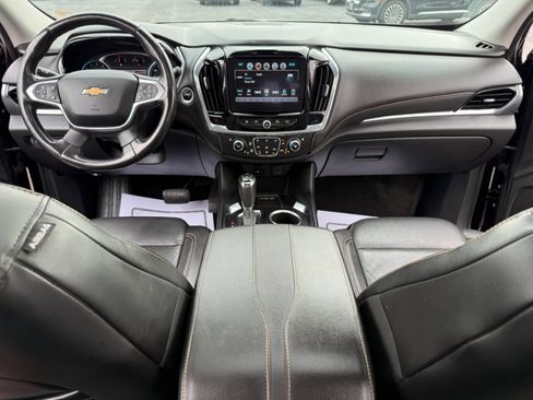 Used 2019 Chevrolet Traverse Premier image 21