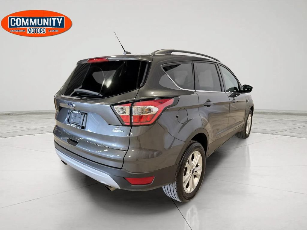 Used 2017 Ford Escape SE w/ SE Leather Comfort Package FWD image 7