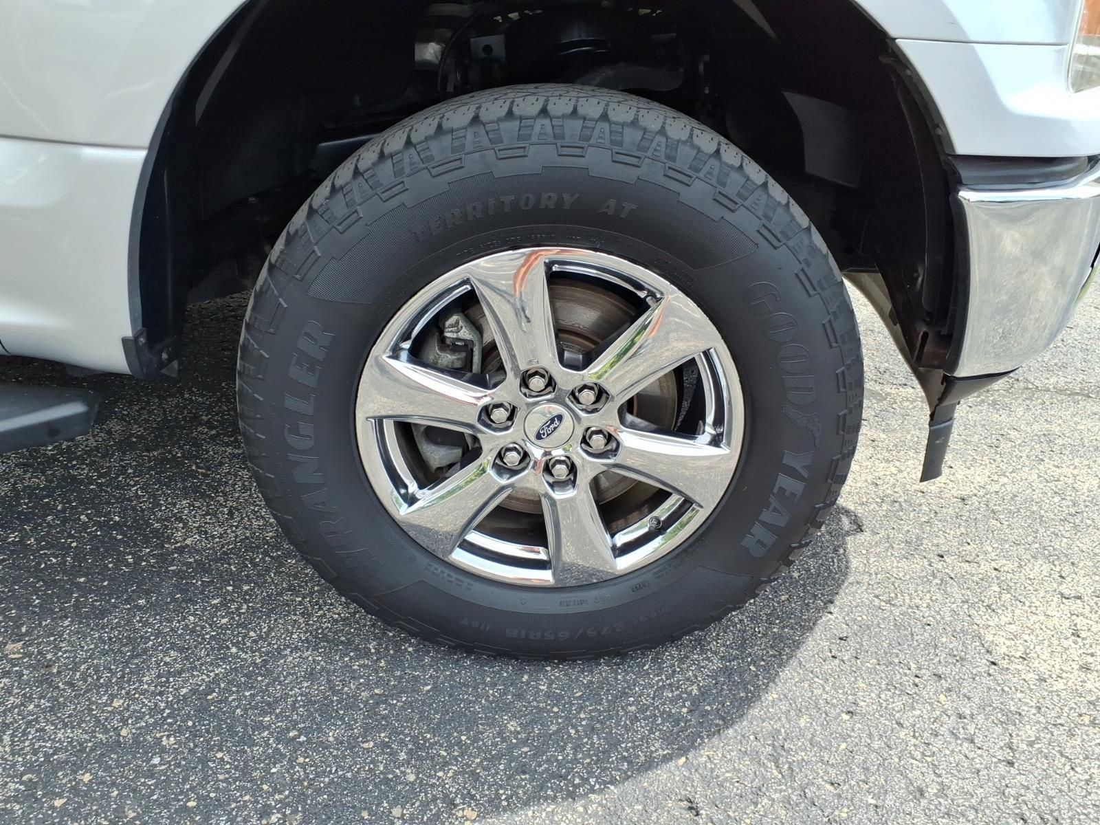 Used 2019 Ford F150 XLT w/ Equipment Group 301A Mid AWD/4WD image 11