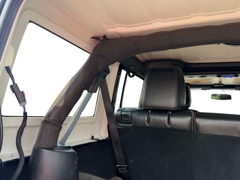 Used 2013 Jeep Wrangler Unlimited Rubicon w/ Dual Top Group AWD/4WD image 8