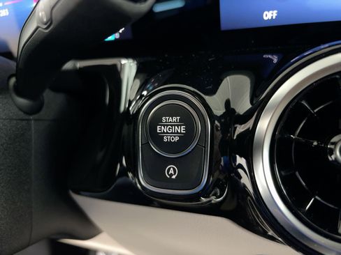 Certified 2026 Mercedes-Benz GLA 250 image 27