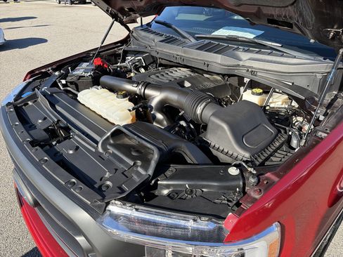 Used 2022 Ford F150 XLT w/ Equipment Group 302A High image 17