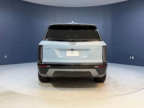 New 2026 Cadillac Vistiq Sport image 10