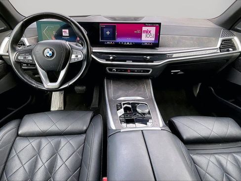 Used 2024 BMW X5 xDrive40i AWD/4WD image 16