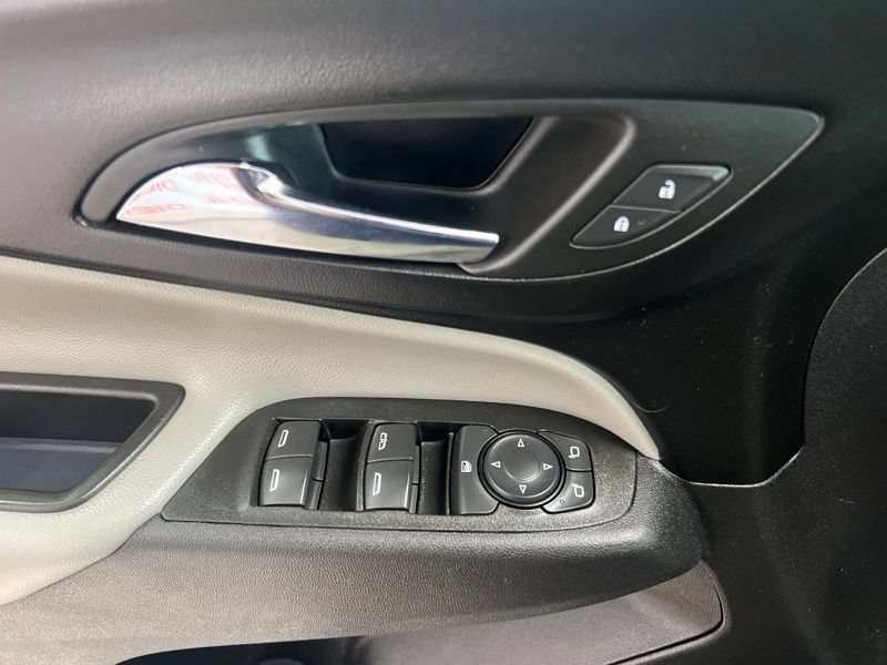 Used 2024 Chevrolet Equinox LS w/ LS Convenience Package AWD/4WD image 19