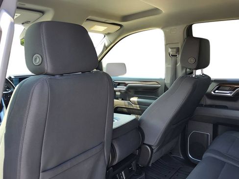 Used 2024 GMC Sierra 1500 SLE w/ Preferred Package AWD/4WD image 30