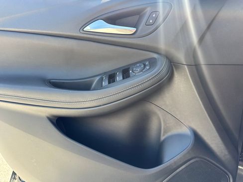 Used 2023 Buick Encore GX Preferred w/ Cold Weather Comfort Package FWD image 20