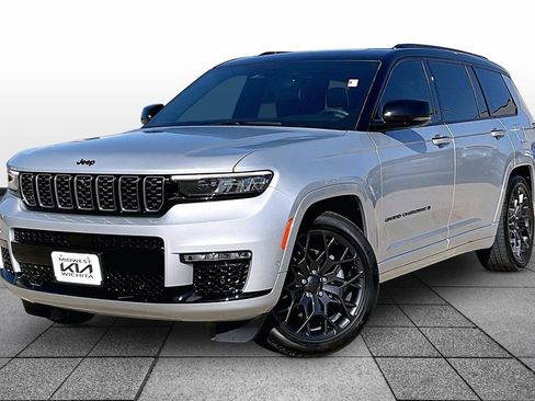 Used 2025 Jeep Grand Cherokee L Summit AWD/4WD image 1