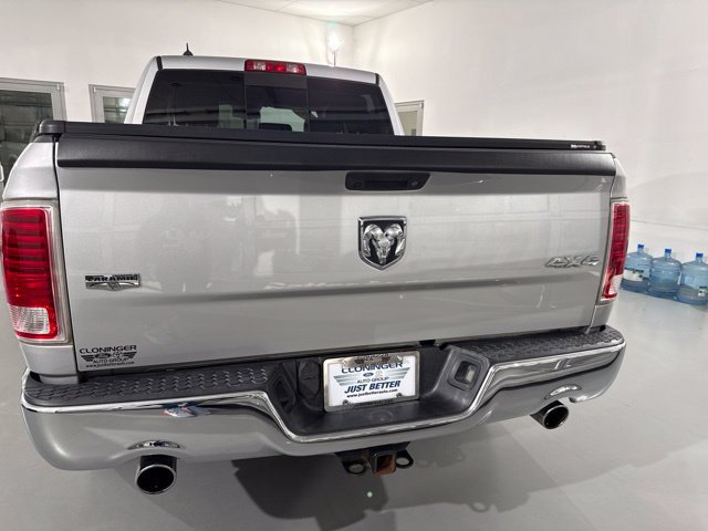 Used 2017 RAM 1500 Laramie AWD/4WD image 7