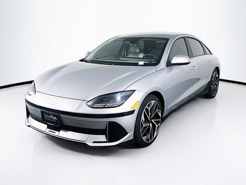Used 2024 Hyundai Ioniq 6 SEL RWD image 3
