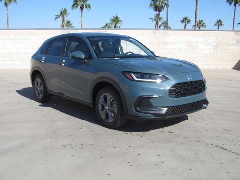 New 2026 Honda HR-V LX image 1