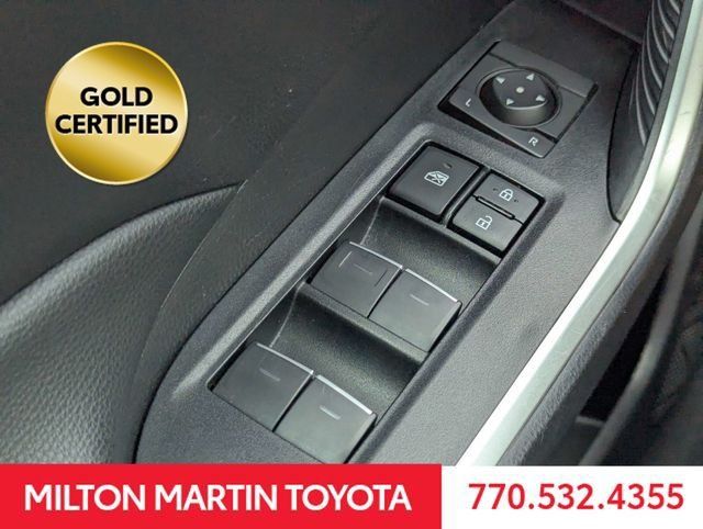 Certified 2025 Toyota RAV4 XLE FWD image 21