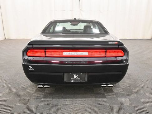 Used 2010 Dodge Challenger SRT8 w/ SRT Option Group II RWD image 6