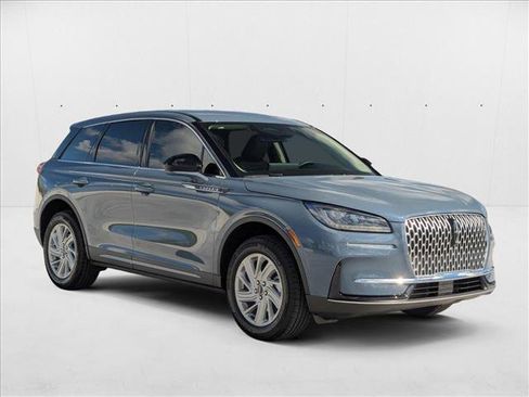 New 2025 Lincoln Corsair FWD image 5