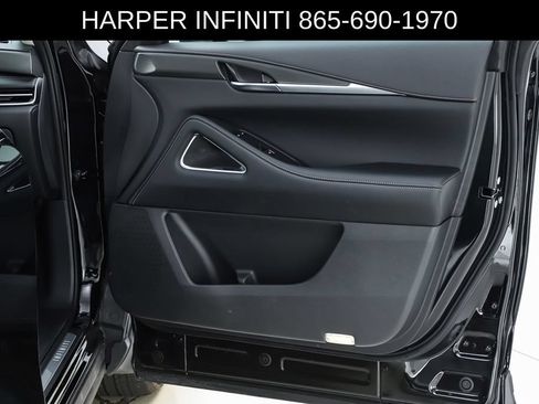 Certified 2026 INFINITI QX60 Luxe w/ Cargo Package AWD/4WD image 32