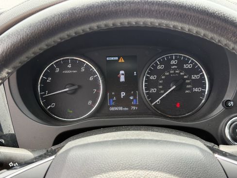 Used 2018 Mitsubishi Outlander ES AWD/4WD image 18