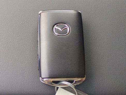 New 2026 MAZDA CX-70 SC image 25