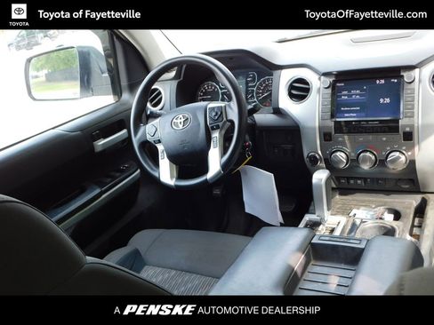 Used 2021 Toyota Tundra SR5 AWD/4WD image 4