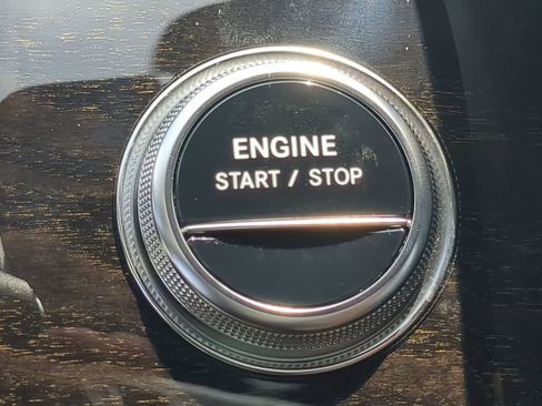 Certified 2025 Mercedes-Benz GLC 350e GLC 350e image 16